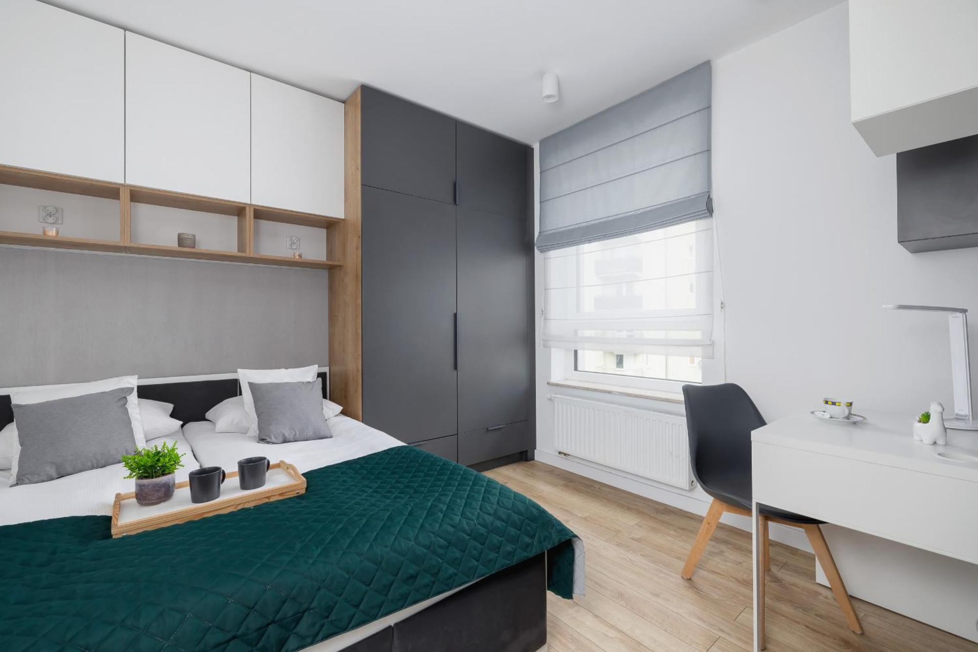Elegant Apartment In Cracow With Balcony, Parking And Desk By Noclegi Renters 크라쿠프 외부 사진